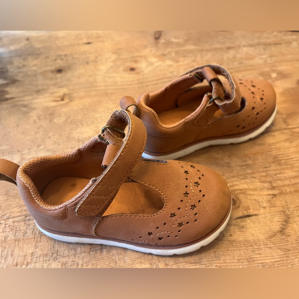 Stride Rite Mary Janes - worn 1x, perfect condition like new - SZ 7